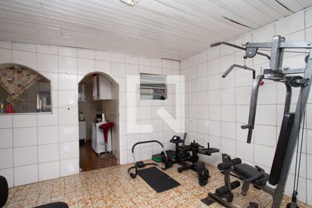 Casa à venda com 150m², 4 quartos e 2 vagasQuarto de Serviço