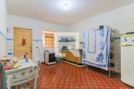 Casa à venda com 200m², 3 quartos e 2 vagas Casa à venda com 200m², 3 quartos e 2 vagasCozinha