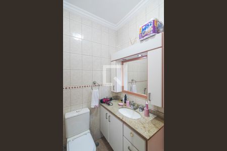 Casa à venda com 160m², 3 quartos e 4 vagasBanheiro da Sutie 2