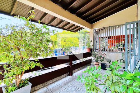 Varanda da Sala de TV de casa para alugar com 3 quartos, 250m² em Jardim Cumbica, Guarulhos
