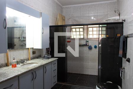 Casa à venda com 190m², 2 quartos e 2 vagasSUÍTE