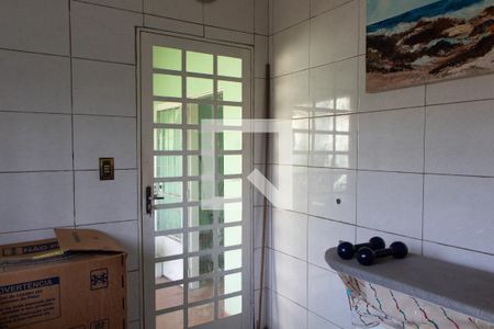 Casa à venda com 190m², 2 quartos e 2 vagasÁREA DE SERVIÇO