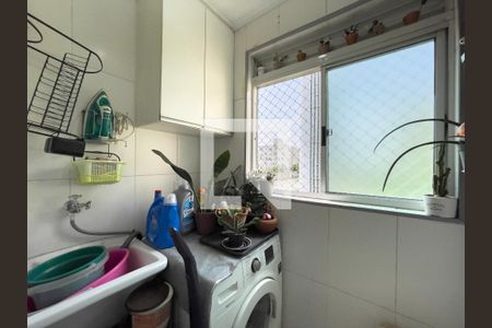 Apartamento à venda com 45m², 2 quartos e sem vaga Apartamento à venda com 45m², 2 quartos e sem vagaCozinha e Área de Serviço