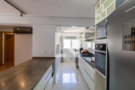 Apartamento à venda com 103m², 3 quartos e 1 vagaCozinha e Área de Serviço