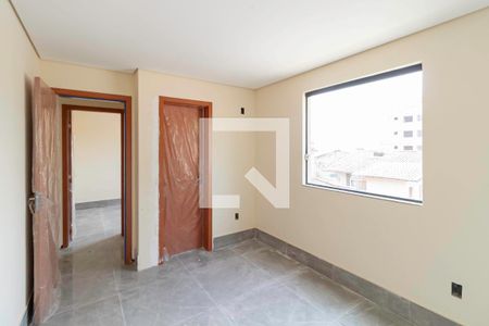 Apartamento à venda com 170m², 3 quartos e 2 vagas Apartamento à venda com 170m², 3 quartos e 2 vagasSuíte