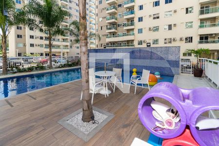 Apartamento à venda com 57m², 2 quartos e 1 vaga Apartamento à venda com 57m², 2 quartos e 1 vagaÁrea comum - Piscina