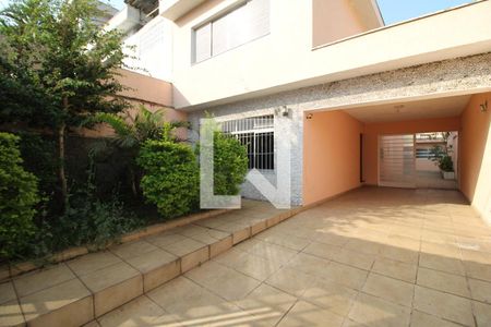 Casa à venda com 240m², 4 quartos e 4 vagasGaragem