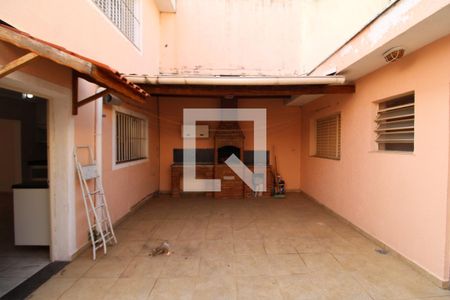 Casa à venda com 240m², 4 quartos e 4 vagasÁrea Comum