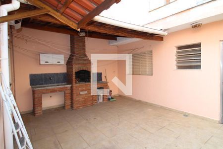Casa à venda com 240m², 4 quartos e 4 vagasÁrea Comum