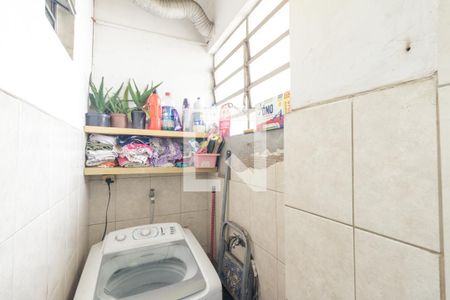Apartamento à venda com 58m², 2 quartos e sem vaga Apartamento à venda com 58m², 2 quartos e sem vagaLavanderia