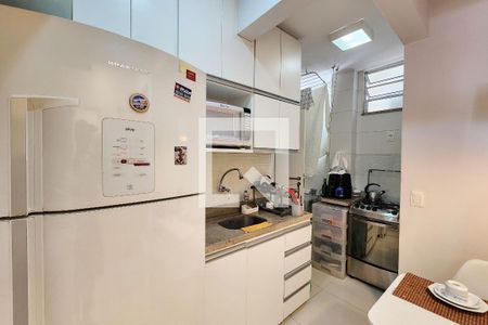 Apartamento à venda com 60m², 2 quartos e sem vagaCozinha