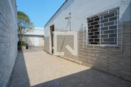 Casa à venda com 360m², 4 quartos e 4 vagasGaragem - Fundos