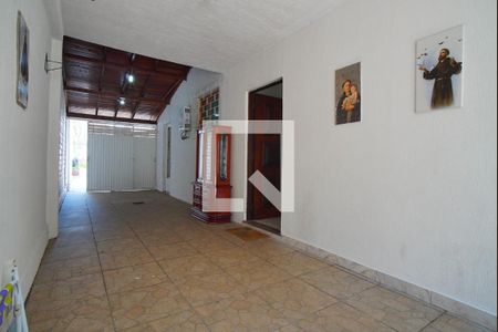 Casa à venda com 360m², 4 quartos e 4 vagasGaragem - Frente