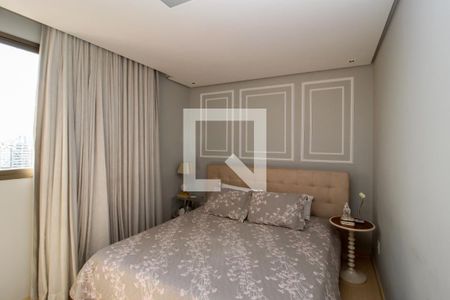 Apartamento para alugar com 256m², 3 quartos e 3 vagas Apartamento para alugar com 256m², 3 quartos e 3 vagasQuarto 2