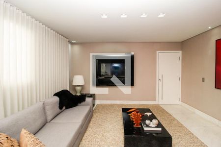 Apartamento para alugar com 256m², 3 quartos e 3 vagas Apartamento para alugar com 256m², 3 quartos e 3 vagasSala
