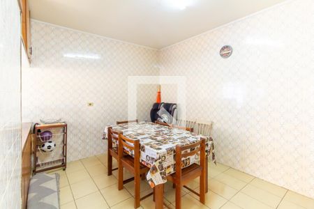 Casa à venda com 363m², 4 quartos e 4 vagas Casa à venda com 363m², 4 quartos e 4 vagasCozinha