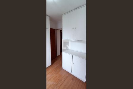 Quarto 1 de apartamento à venda com 2 quartos, 52m² em Jardim Umarizal, São Paulo