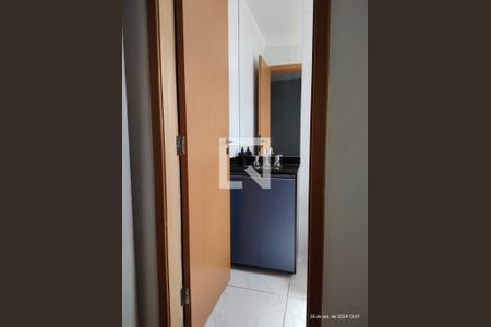 Apartamento à venda com 57m², 2 quartos e 2 vagas Apartamento à venda com 57m², 2 quartos e 2 vagasBanheiro