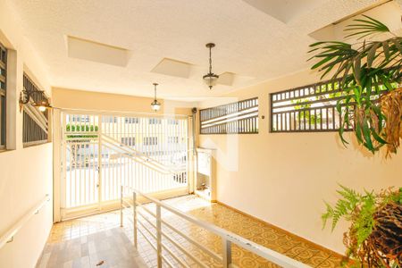 Casa à venda com 120m², 3 quartos e 1 vaga Casa à venda com 120m², 3 quartos e 1 vagaQuintal e Garagem