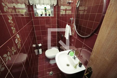 Casa à venda com 276m², 3 quartos e 7 vagas Casa à venda com 276m², 3 quartos e 7 vagasLavabo