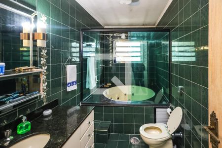 Casa à venda com 276m², 3 quartos e 7 vagas Casa à venda com 276m², 3 quartos e 7 vagasSuíte 2