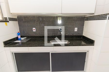 Apartamento à venda com 84m², 2 quartos e sem vagaCozinha