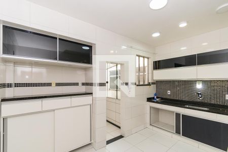 Apartamento à venda com 84m², 2 quartos e sem vagaCozinha