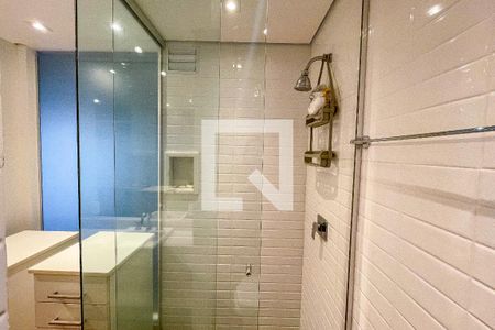Apartamento à venda com 57m², 1 quarto e 1 vaga Apartamento à venda com 57m², 1 quarto e 1 vagaBanheiro da Suíte