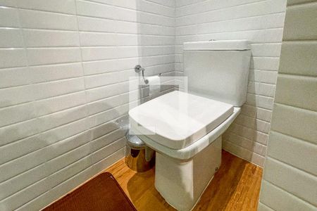 Apartamento à venda com 57m², 1 quarto e 1 vaga Apartamento à venda com 57m², 1 quarto e 1 vagaBanheiro da Suíte