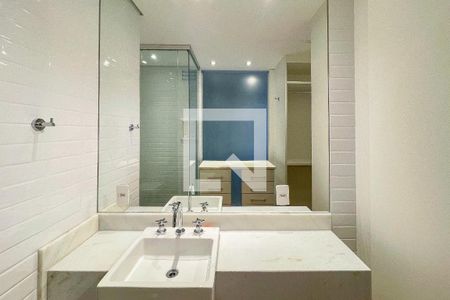 Apartamento à venda com 57m², 1 quarto e 1 vaga Apartamento à venda com 57m², 1 quarto e 1 vagaBanheiro da Suíte