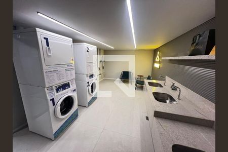 Apartamento para alugar com 73m², 2 quartos e 2 vagas Apartamento para alugar com 73m², 2 quartos e 2 vagasÁrea comum - Lavanderia