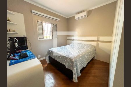 Casa à venda com 125m², 3 quartos e 2 vagas Casa à venda com 125m², 3 quartos e 2 vagasQuarto 2