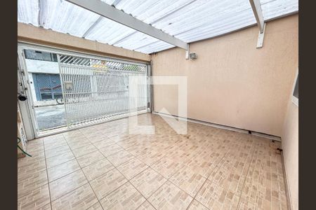 Casa à venda com 125m², 3 quartos e 2 vagas Casa à venda com 125m², 3 quartos e 2 vagasÁrea comum