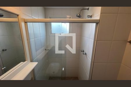 Apartamento à venda com 307m², 4 quartos e 4 vagas Apartamento à venda com 307m², 4 quartos e 4 vagasBanheiro da Suíte 1