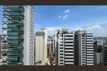 Apartamento à venda com 307m², 4 quartos e 4 vagas Apartamento à venda com 307m², 4 quartos e 4 vagasVista da Varanda