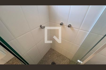 Apartamento à venda com 307m², 4 quartos e 4 vagas Apartamento à venda com 307m², 4 quartos e 4 vagasBanheiro da Suíte 4