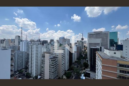 Apartamento à venda com 307m², 4 quartos e 4 vagas Apartamento à venda com 307m², 4 quartos e 4 vagasVaranda da suite