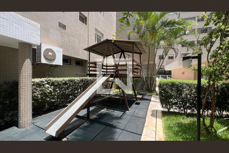 Apartamento à venda com 307m², 4 quartos e 4 vagas Apartamento à venda com 307m², 4 quartos e 4 vagasPlayground