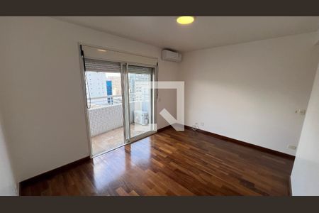 Apartamento à venda com 307m², 4 quartos e 4 vagas Apartamento à venda com 307m², 4 quartos e 4 vagasSuite 4