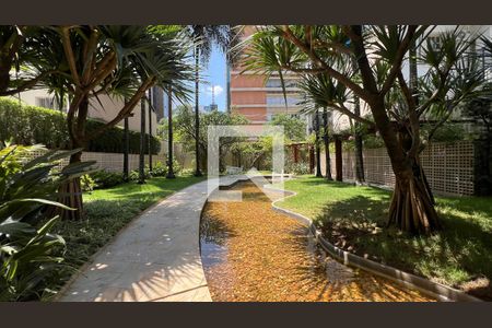 Apartamento à venda com 307m², 4 quartos e 4 vagas Apartamento à venda com 307m², 4 quartos e 4 vagasÁrea comum