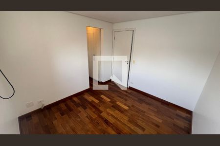 Apartamento à venda com 307m², 4 quartos e 4 vagas Apartamento à venda com 307m², 4 quartos e 4 vagasSuite 1