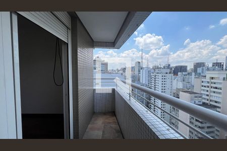 Apartamento à venda com 307m², 4 quartos e 4 vagas Apartamento à venda com 307m², 4 quartos e 4 vagasVaranda da suite