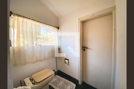 Casa à venda com 299m², 4 quartos e 3 vagasBanheiro da Suíte 1