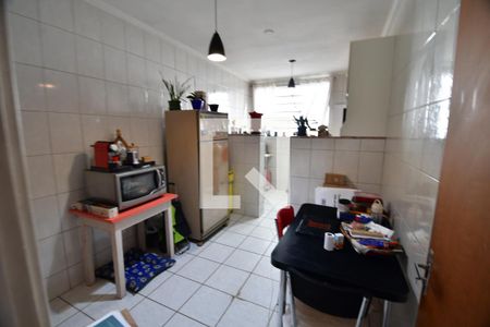 Apartamento à venda com 83m², 2 quartos e 1 vagaCozinha