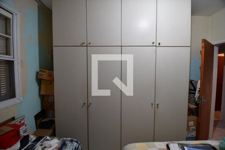 Apartamento à venda com 83m², 2 quartos e 1 vagaQuarto 2 - Armários