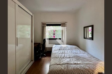Casa à venda com 170m², 4 quartos e 2 vagas Casa à venda com 170m², 4 quartos e 2 vagasQuarto 3