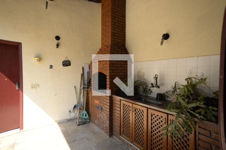Casa à venda com 250m², 3 quartos e 4 vagasChurrasqueira