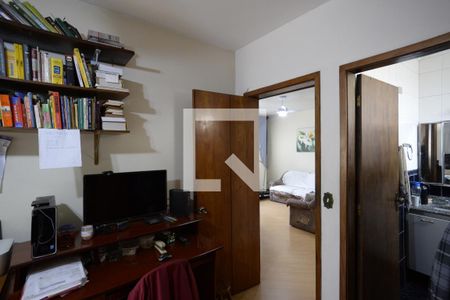 Casa à venda com 250m², 3 quartos e 4 vagasSuíte 2