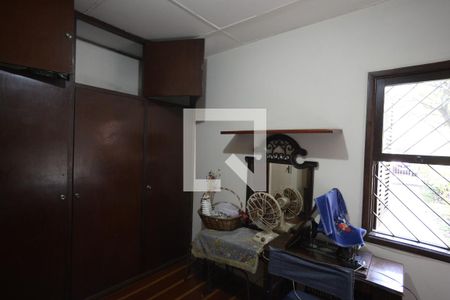 Casa à venda com 250m², 3 quartos e 4 vagasQuarto de Serviço 2