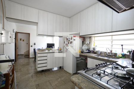 Casa à venda com 250m², 3 quartos e 4 vagasCozinha